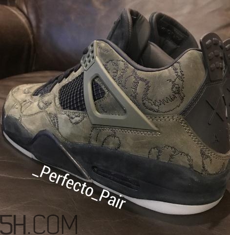 kaws與air jordan 4聯(lián)名橄欖綠版本實物什么樣？