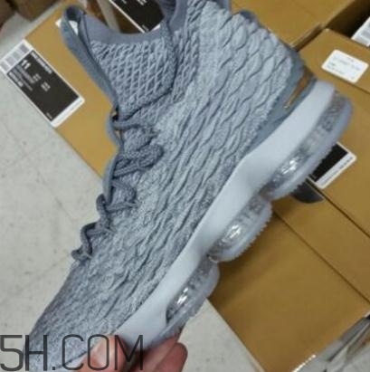 nike lebron 15 city edition發(fā)售時(shí)間_多少錢？