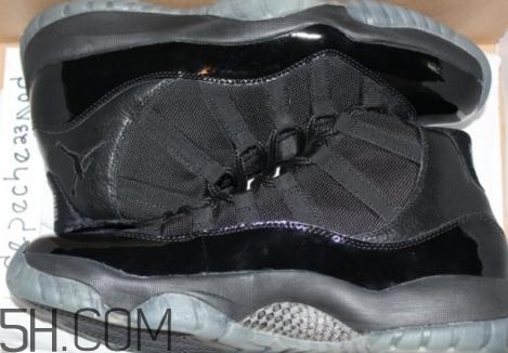 air jordan 11 blackout發(fā)售時(shí)間_多少錢(qián)？