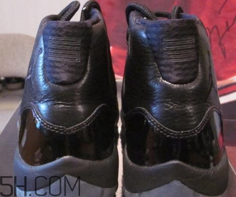 air jordan 11 blackout發(fā)售時(shí)間_多少錢(qián)？