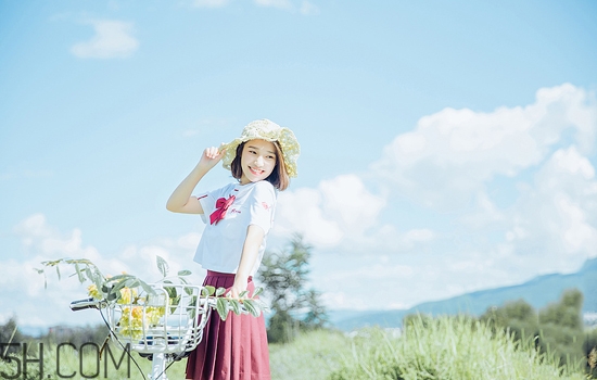 fancl卸妝油和植村秀卸妝油哪個好用？卸妝油可以卸指甲油嗎？