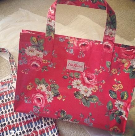 cath kidston什么檔次？英國(guó)復(fù)古摩登品牌