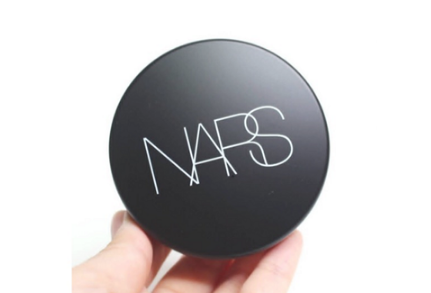 阿瑪尼 香奈兒 nars ysl哪個品牌氣墊粉底好？