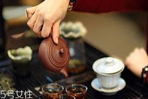 ?金駿眉紅茶多少錢(qián)一盒 茶葉口感濃厚甘醇