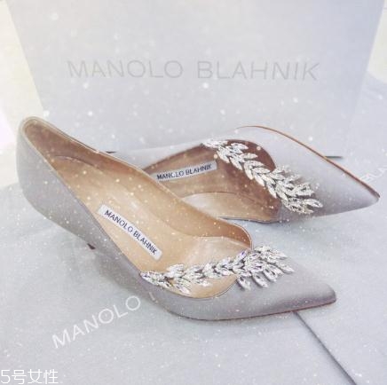 manolo blahnik是什么檔次？世界上最優(yōu)美的高跟鞋