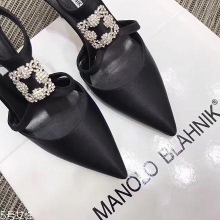 manolo blahnik什么價位？高跟鞋中的奢華典范