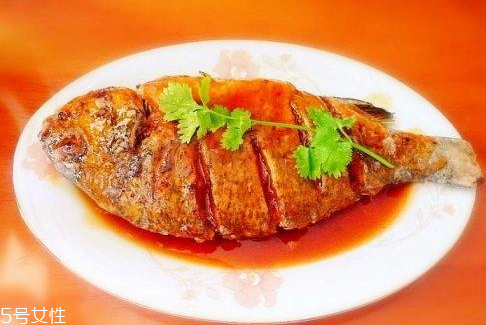 糖醋魚用什么魚做好吃 糖醋鯉魚食譜推薦