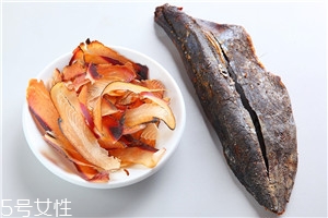 柴魚(yú)是什么魚(yú) 柴魚(yú)片怎么來(lái)的