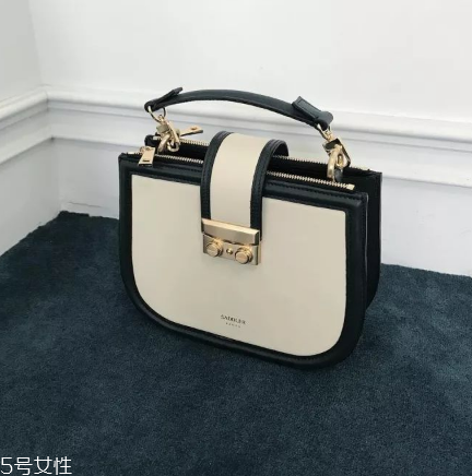 saddler seoul是什么牌子？終于不用撞包了