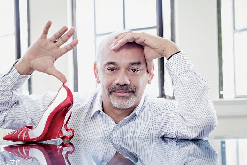 christian louboutin熱門彩妝有哪些 cl暢銷產(chǎn)品盤點