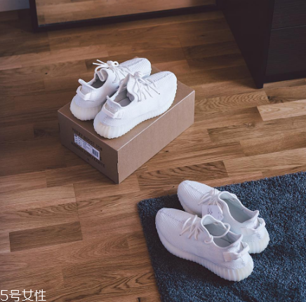 椰子350純白什么時候補貨？yeezy 350純白補貨量有多少？