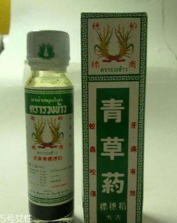 青草油可以治腳氣嗎？青草油治腳氣好用嗎？