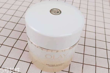 olay氣泡霜適合年齡 olay氣泡霜涂抹技巧