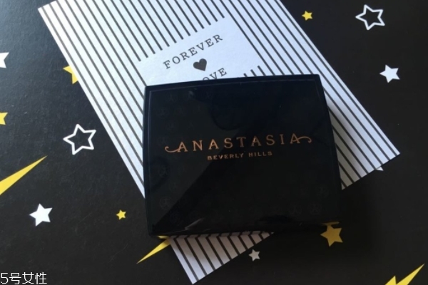 anastasia beverly hills眼影盤加腮紅 美到讓你無法呼吸