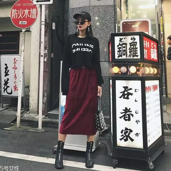 秋冬外套里面穿什么衣服好看 好內(nèi)搭助你時(shí)髦整個(gè)秋冬