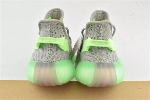 yeezy 350 true form lime實物諜照 椰子灰綠配色