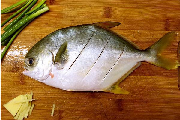 魚(yú)刺怎么剔除 魚(yú)刺剔除容易嗎