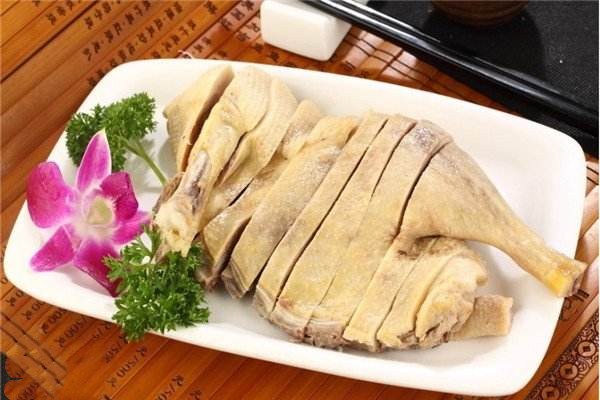 運(yùn)動(dòng)員為什么不吃紅肉 減肥吃白肉還是紅肉