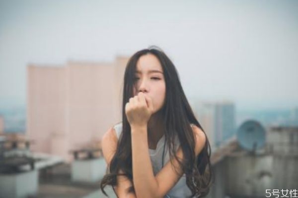 情侶夫妻之間愛情失色 簡(jiǎn)單方法重燃愛的火花