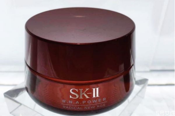 sk2大紅瓶晚上用還是早上用 sk2大紅瓶的功效