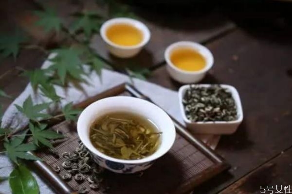 什么時(shí)候喝茶最好 茶應(yīng)該什么時(shí)候喝