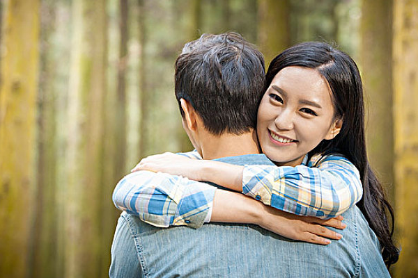 水瓶座男生喜歡一個人的表現(xiàn) 水瓶座男生性格特點(diǎn)