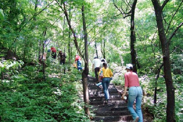 爬山是有氧運動嗎 爬山有什么好處