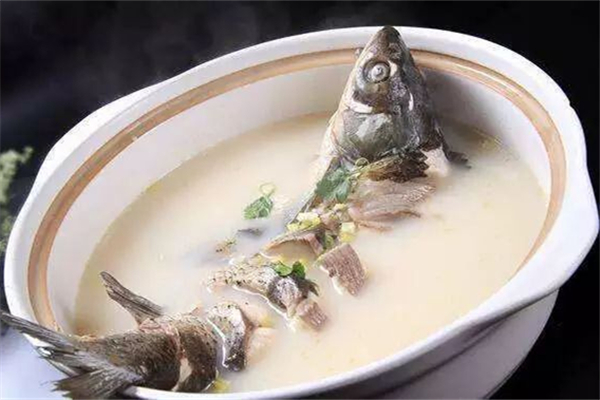 鯽魚(yú)病人可以吃嗎 鯽魚(yú)不適合什么人吃