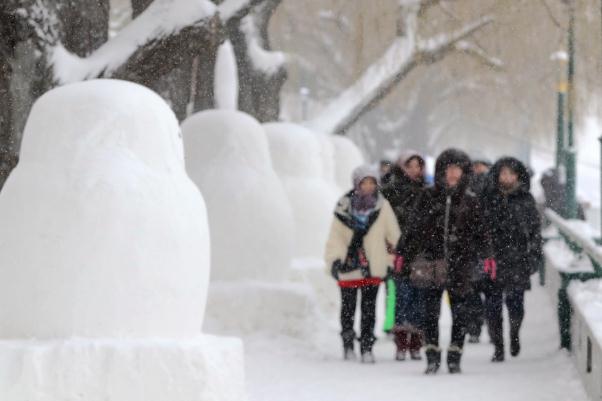 下雪會結(jié)冰嗎 東北本輪降雪有極端性