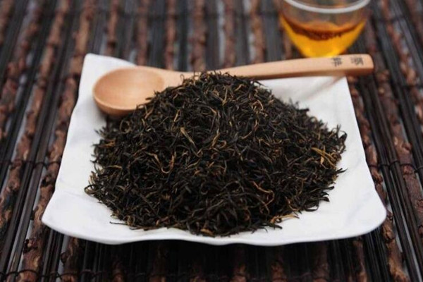 黑茶怎么挑選 黑茶會(huì)解藥性嗎