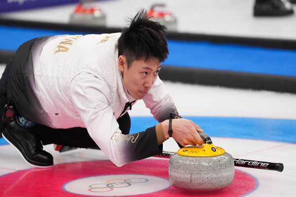 中國(guó)男子冰壺戰(zhàn)勝丹麥獲首勝 中國(guó)國(guó)家男子冰壺隊(duì)成立時(shí)間