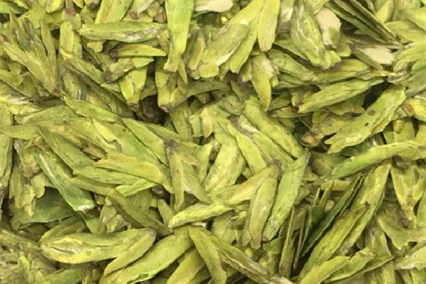 龍井茶是新茶好還是陳茶好 龍井茶買什么樣的好